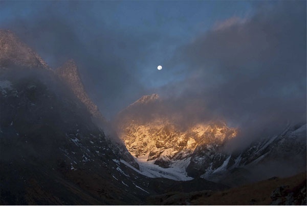 Иллюстрация к книге — Крайности Грузии. В поисках сокровищ Страны волков [i_102.jpg]