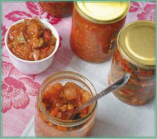 Иллюстрация к книге — Консервируем салаты, лечо, икру, соте, аджику [i_067.jpg]