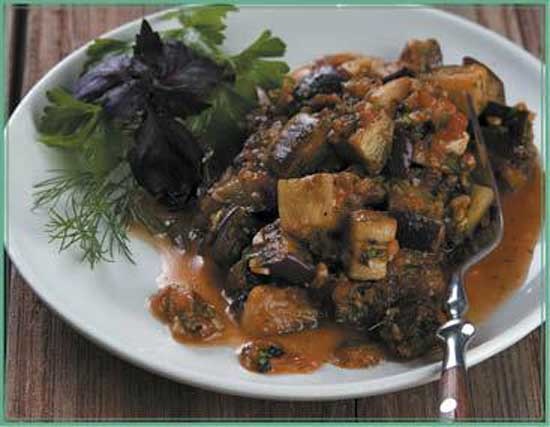 Иллюстрация к книге — Консервируем салаты, лечо, икру, соте, аджику [i_073.jpg]