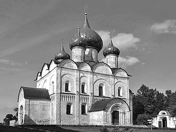 Иллюстрация к книге — 100 великих сокровищ России [i_027.jpg]