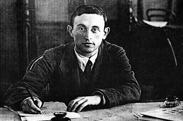 Иллюстрация к книге — 100 великих тайн советской эпохи [i_009.jpg]