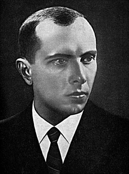 Иллюстрация к книге — 100 великих тайн советской эпохи [i_087.jpg]