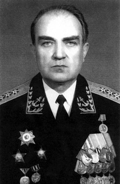 Иллюстрация к книге — 100 великих тайн советской эпохи [i_095.jpg]