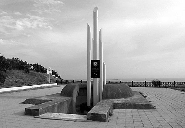 Иллюстрация к книге — 100 великих тайн советской эпохи [i_098.jpg]