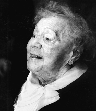 Иллюстрация к книге — Феликс Медведев. Козырная судьба легендарного интервьюера, библиофила, игрока [i_053.jpg]