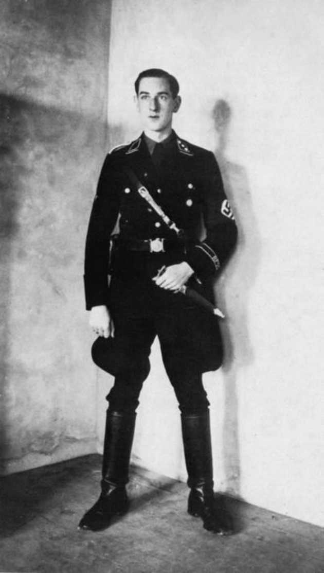 Иллюстрация к книге — Тайны черных замков СС [i_027.jpg]