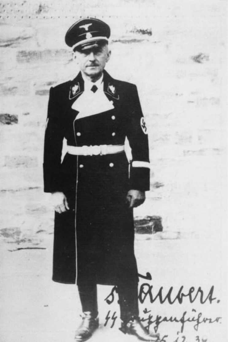 Иллюстрация к книге — Тайны черных замков СС [i_059.jpg]