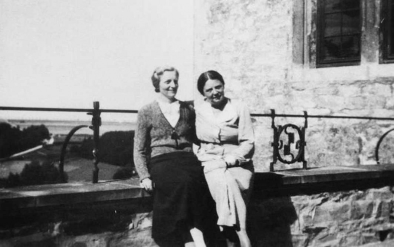 Иллюстрация к книге — Тайны черных замков СС [i_062.jpg]