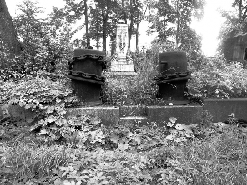 Иллюстрация к книге — Герои русского броненосного флота [i_013.jpg]