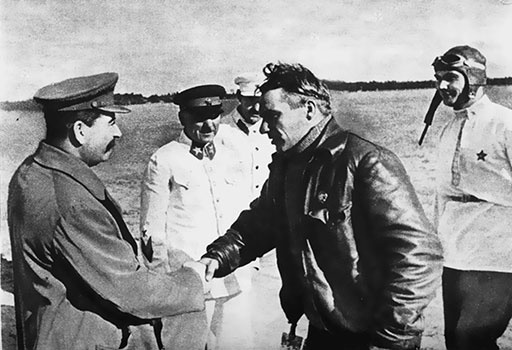 Иллюстрация к книге — 500 великих путешествий [i_433.jpg]