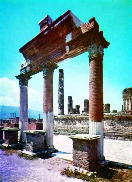 Иллюстрация к книге — Помпеи и Геркуланум [_003.jpg]