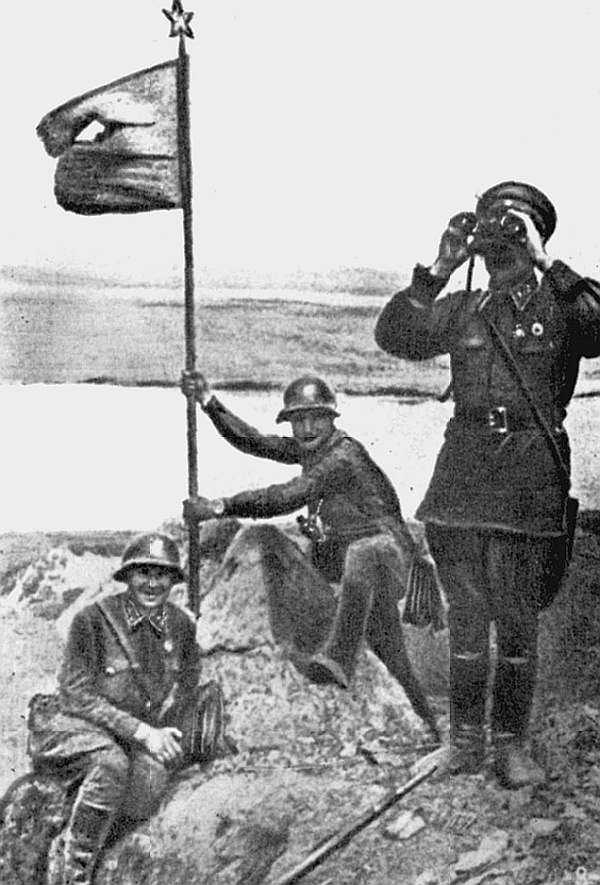 Иллюстрация к книге — 100 великих войн [i_105.jpg]