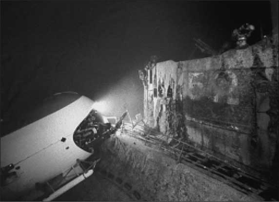 Иллюстрация к книге — Сокровища Третьего рейха [i_064.jpg]