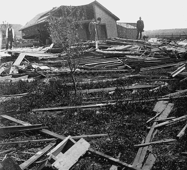 Иллюстрация к книге — 500 великих катастроф [i_029.jpg]