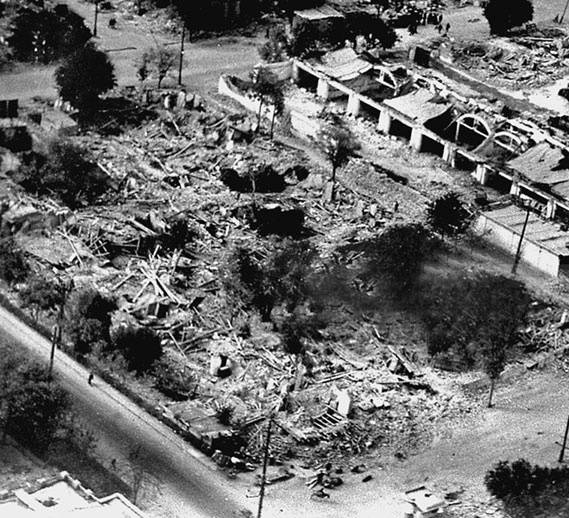 Иллюстрация к книге — 500 великих катастроф [i_047.jpg]