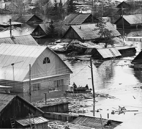 Иллюстрация к книге — 500 великих катастроф [i_089.jpg]