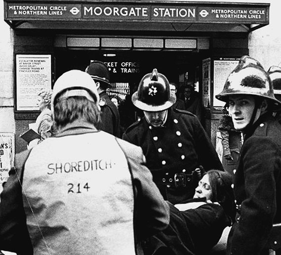 Иллюстрация к книге — 500 великих катастроф [i_183.jpg]