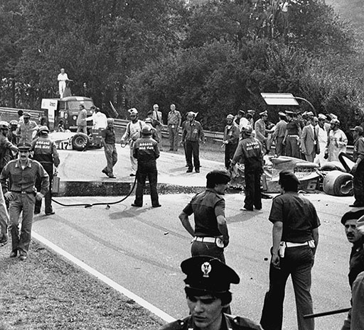 Иллюстрация к книге — 500 великих катастроф [i_207.jpg]