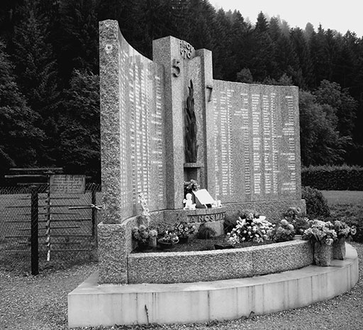 Иллюстрация к книге — 500 великих катастроф [i_278.jpg]