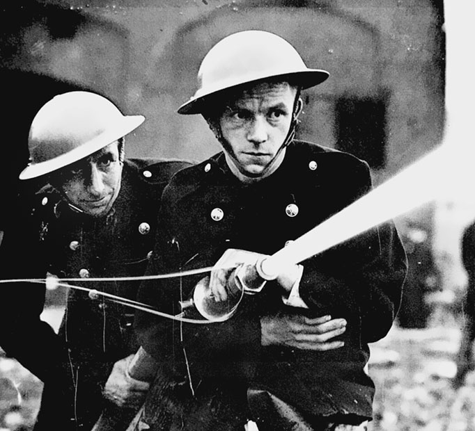 Иллюстрация к книге — 500 великих катастроф [i_283.jpg]