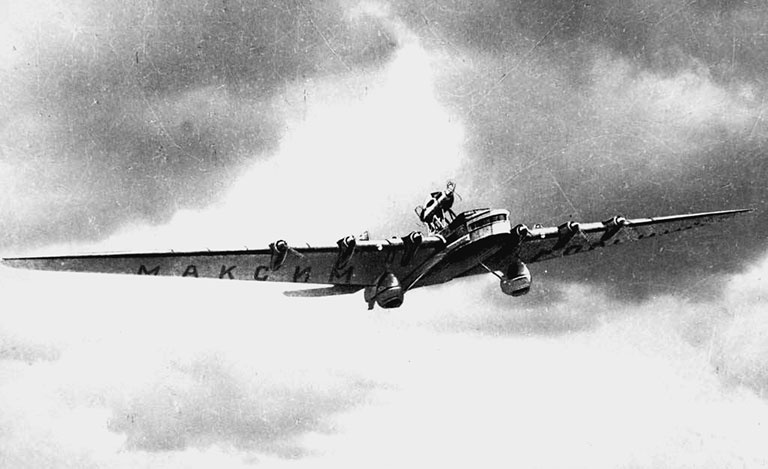 Иллюстрация к книге — 500 великих катастроф [i_382.jpg]