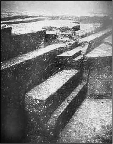 Иллюстрация к книге — 500 великих загадок истории [i_017.jpg]