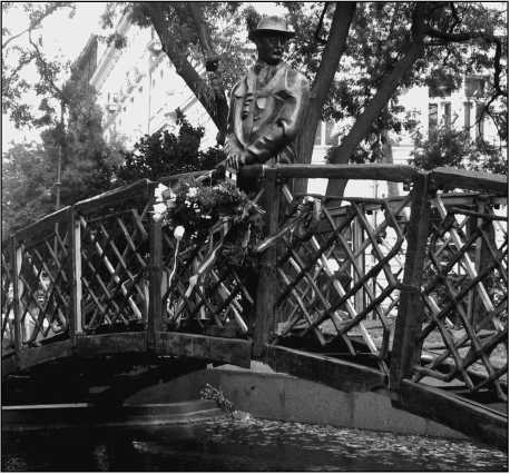 Иллюстрация к книге — 500 великих загадок истории [i_336.jpg]