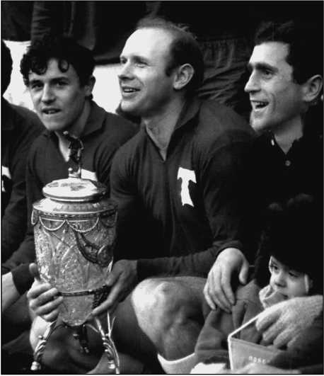 Иллюстрация к книге — 500 великих загадок истории [i_337.jpg]