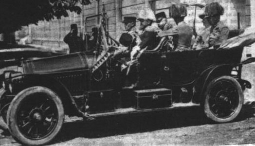 Иллюстрация к книге — Кто развязал Первую мировую. Тайна сараевского убийства [i_012.jpg]