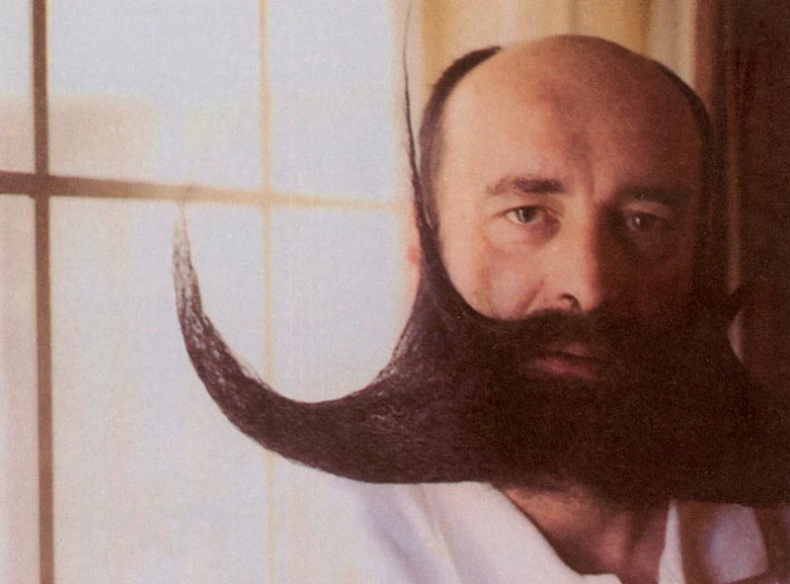 Иллюстрация к книге — Голый человек [i_113.jpg]