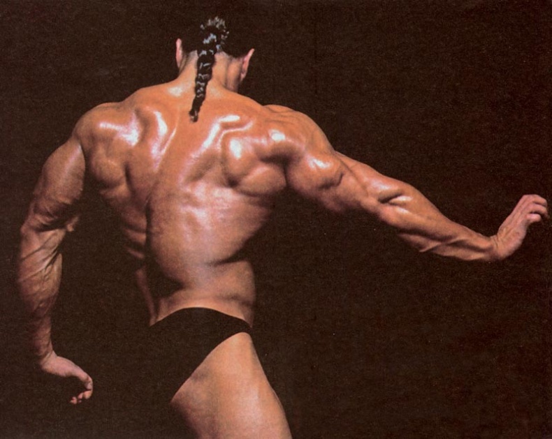 Иллюстрация к книге — Голый человек [i_132.jpg]