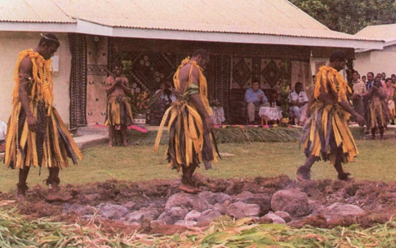 Иллюстрация к книге — Голый человек [i_153.jpg]