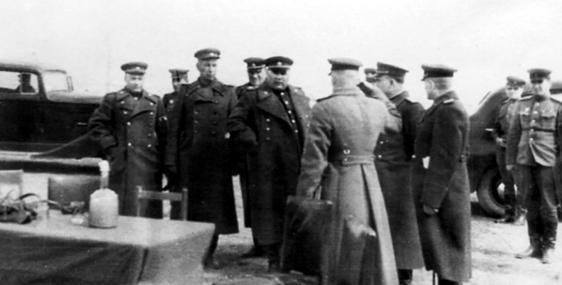 Иллюстрация к книге — Через Гоби и Хинган [_102.jpg]