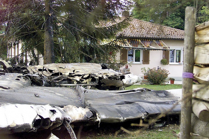 Иллюстрация к книге — Столкновение. Откровенная история Виталия Калоева [i_045.jpg]