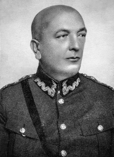 Иллюстрация к книге — Дзержинский. Любовь и революция [i_009.jpg]