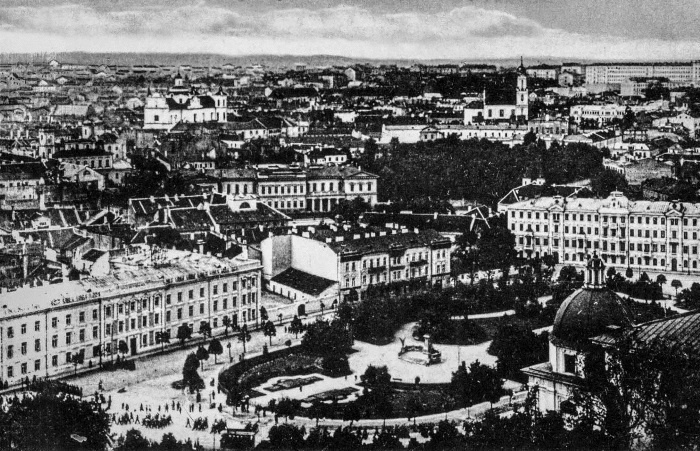 Иллюстрация к книге — Дзержинский. Любовь и революция [i_012.jpg]