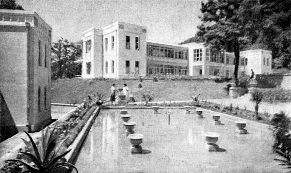 Иллюстрация к книге — Госдачи Кавказских Минеральных Вод. Тайны создания и пребывания в них на отдыхе партийной верхушки и исполкома Коминтерна от Ленина до Хрущева [_100.jpg]