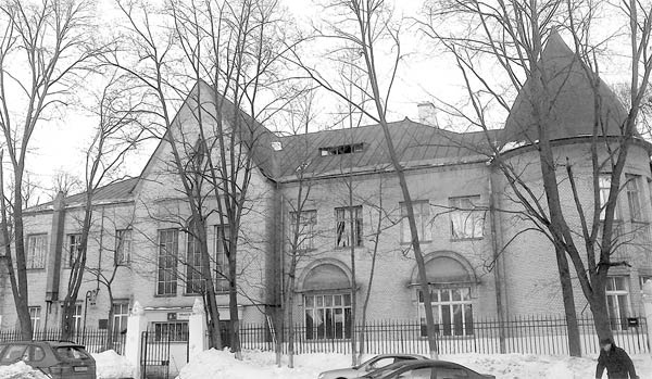 Иллюстрация к книге — Госдачи Кавказских Минеральных Вод. Тайны создания и пребывания в них на отдыхе партийной верхушки и исполкома Коминтерна от Ленина до Хрущева [_18.jpg]