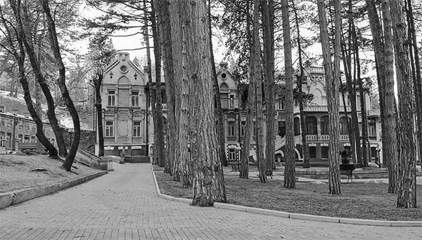 Иллюстрация к книге — Госдачи Кавказских Минеральных Вод. Тайны создания и пребывания в них на отдыхе партийной верхушки и исполкома Коминтерна от Ленина до Хрущева [_28.jpg]