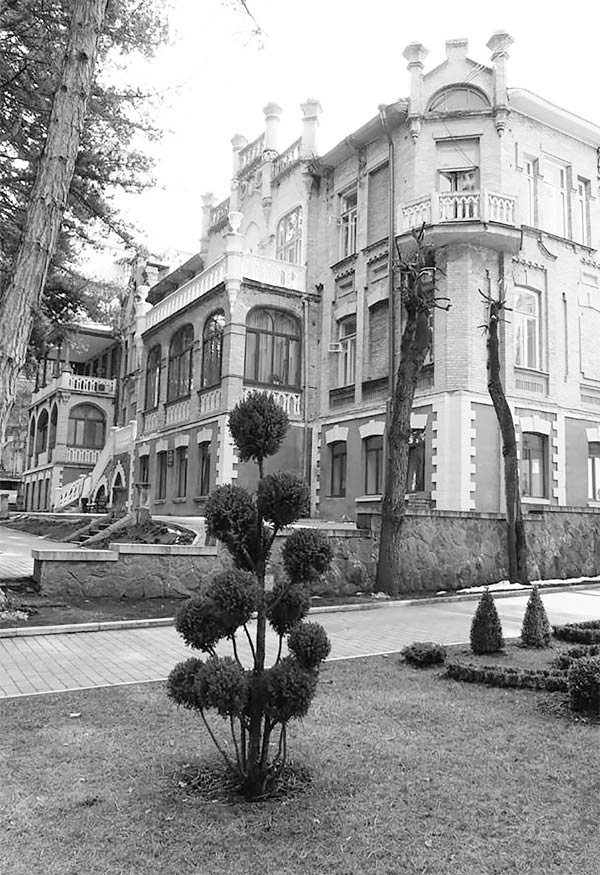 Иллюстрация к книге — Госдачи Кавказских Минеральных Вод. Тайны создания и пребывания в них на отдыхе партийной верхушки и исполкома Коминтерна от Ленина до Хрущева [_29.jpg]