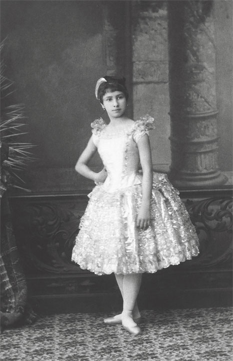 Иллюстрация к книге — Матильда Кшесинская. Муза последних Романовых [i_009.jpg]