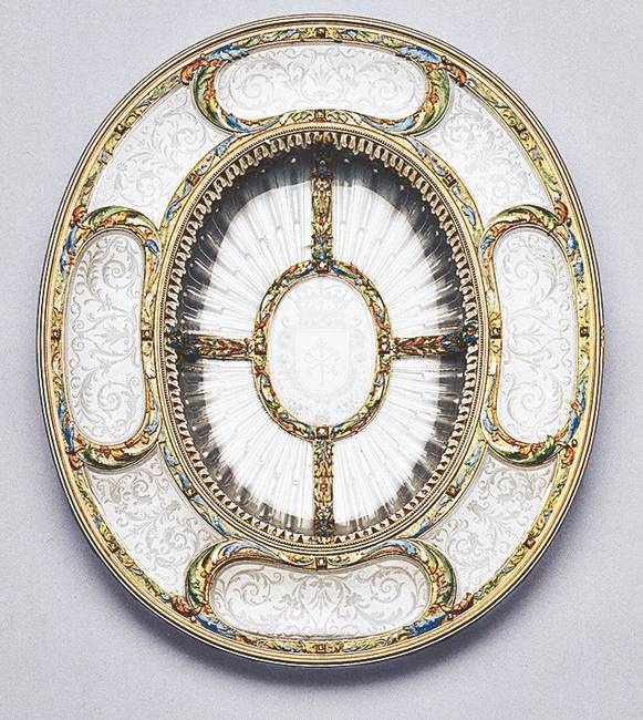 Иллюстрация к книге — Петербургские ювелиры XIX – начала XX в. Династии знаменитых мастеров императорской России [i_096.jpg]