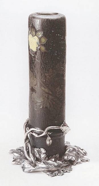 Иллюстрация к книге — Петербургские ювелиры XIX – начала XX в. Династии знаменитых мастеров императорской России [i_107.jpg]