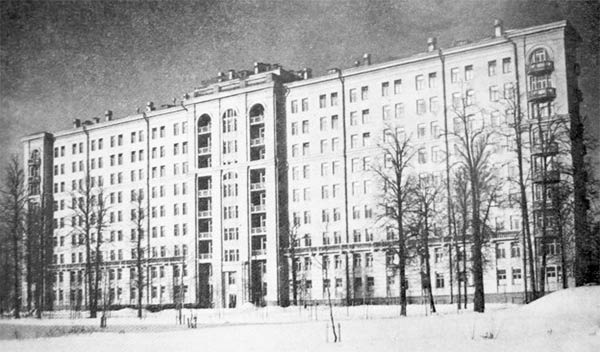 Иллюстрация к книге — Шоссе Энтузиастов. Дорога великих свершений [_97.jpg]