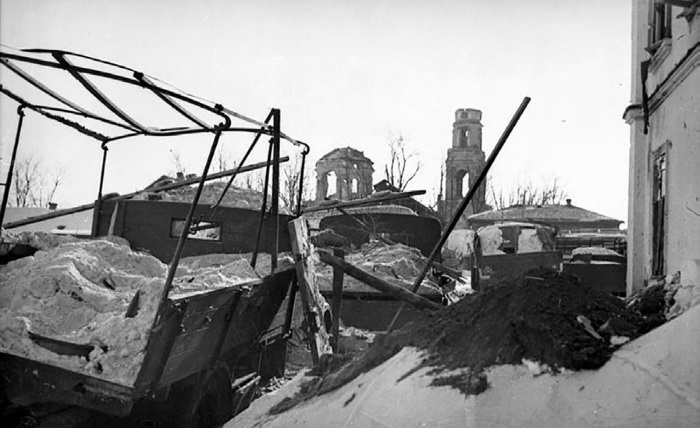 Иллюстрация к книге — Холмский ?котел?. 105 дней в полном окружении [i_013.jpg]