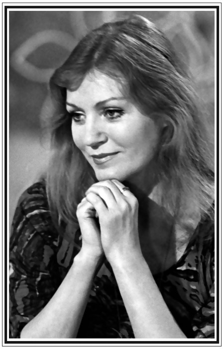 Иллюстрация к книге — Гимн торжествующей Любви [i_001.jpg]