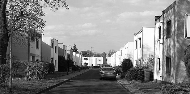 Иллюстрация к книге — Градостроительная политика в СССР (1917-1929). От города-сада к ведомственному рабочему поселку [i_081.jpg]