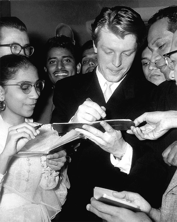 Иллюстрация к книге — Олег Стриженов и Лионелла Пырьева. Исповедь [_33.jpg]