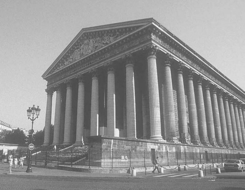 Иллюстрация к книге — Париж Наполеона Бонапарта. Путеводитель [i_047.jpg]