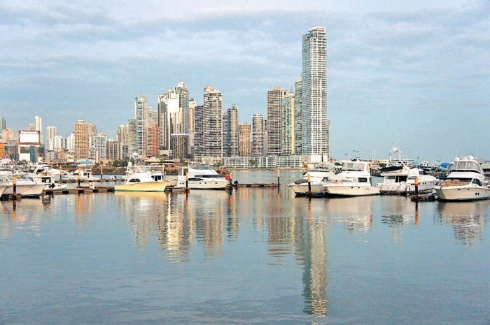 Иллюстрация к книге — Будни Гринго в Америке [i_145.jpg]